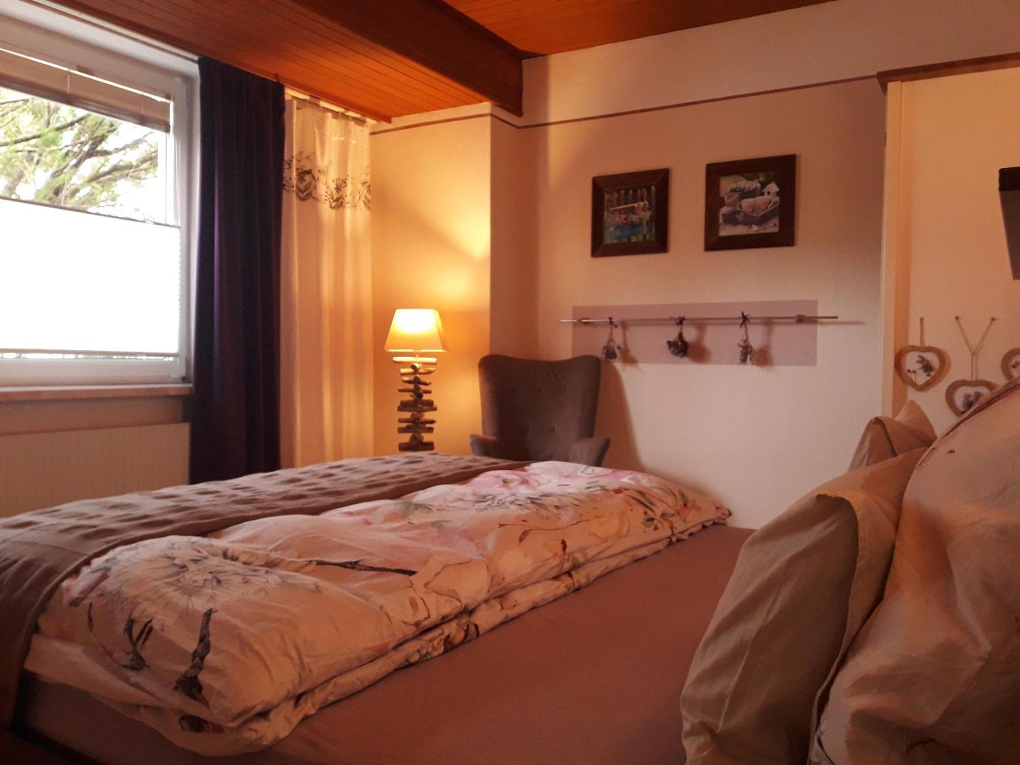 Apartment Traumapartment Poestlingberg, Reservierter Parkplatz, 4 Schlafzimmer Linz